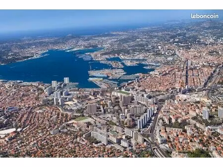 local toulon emplacement n1