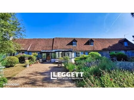 maison 13 pièces 344 m²