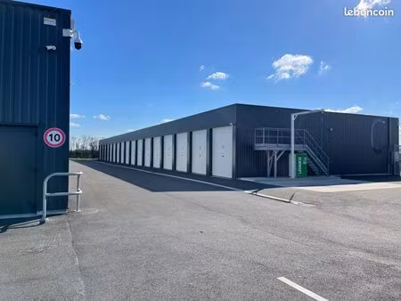 garage - box de stockage - sécurisé – 29 m² – zone batipolis  aiffres / niort