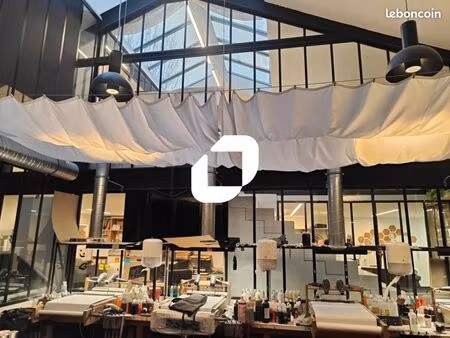 local d'activité 175 m²