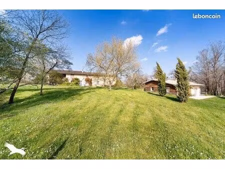 ferme 8 pièces 260 m²