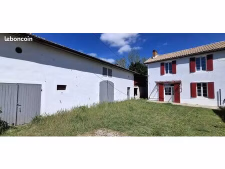 maison + grande dépendance