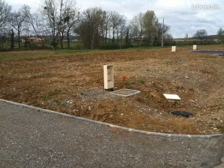 terrain 730 m² tournefeuille
