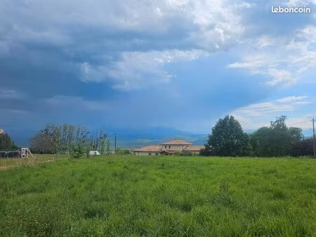 terrain villeneuve de rivière