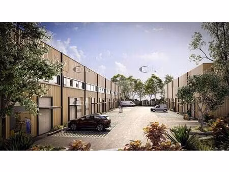 local d'activités à vendre