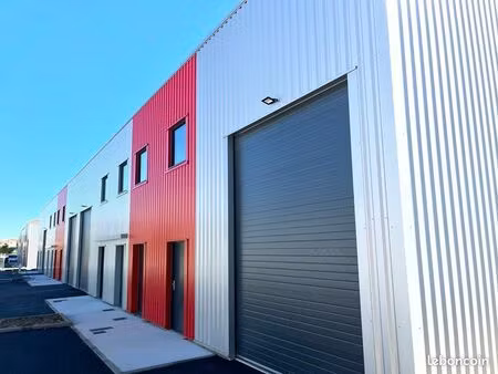 loue local d’activité 180m2