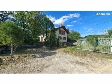 maison 6 pièces 151 m²