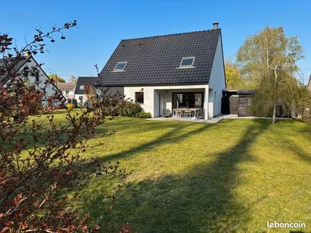 contemporaine 5 pièces 142 m2 de 2013