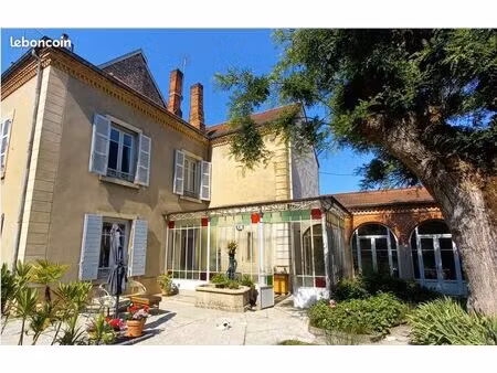 maison de caractère 6 chambres – cremieu proche centre