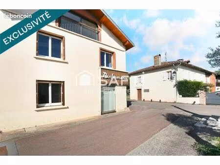 maison 5 pièces 109 m²