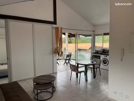 t2 meublé 41m² + varangue – 900 cc