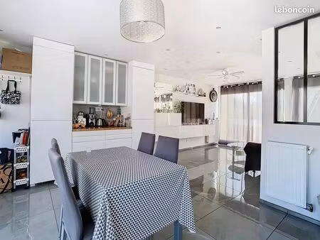 maison de ville 4 pièces 94 m²