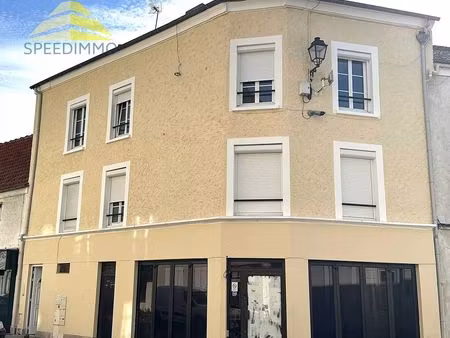 immeuble 8 pièces 177 m²