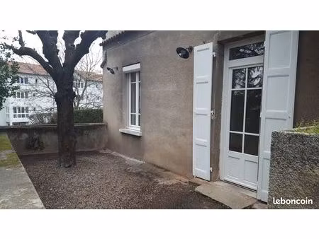 t2 48m² be avec terrasse 25m² centre