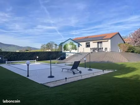 maison 5 pièces 178 m²