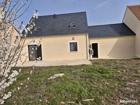 maison 4 pièces 95 m²