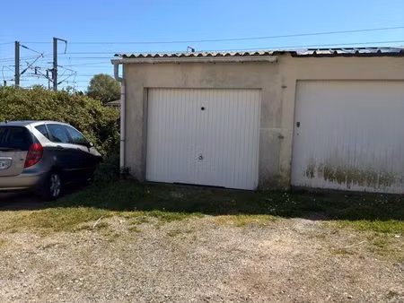 garage proche gare lorient + mezzanine + parking