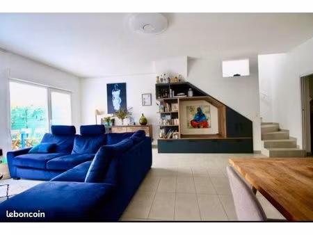 maison d’architecte - 4 pièces - 106m2- proche métro léo lagrange