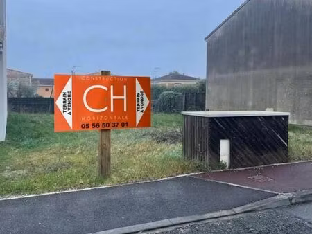 terrain 383 m² preignac