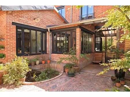 vends maison au calme - 307m² - à deux pas du rer b laplace