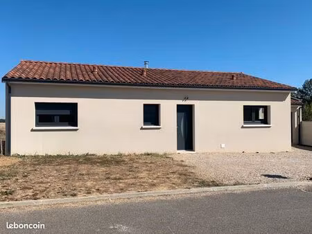 maison 3 pièces 80 m²