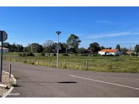 terrain 585 m² biganos