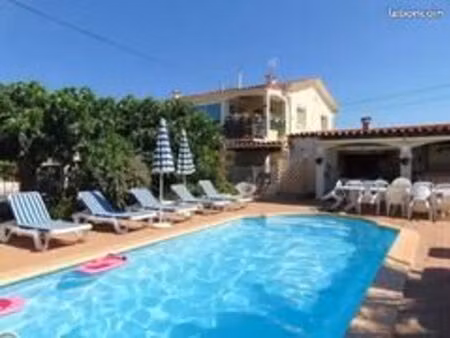 location de septembre à juin