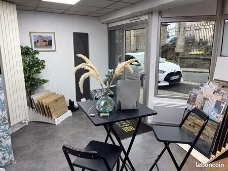 local commercial 52 m² lannion