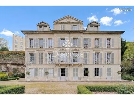 appartement 6 pièces 112 m²