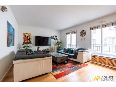 duplex 5 pièces 106 m²