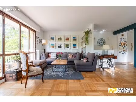 appartement 5 pièces 93 m²