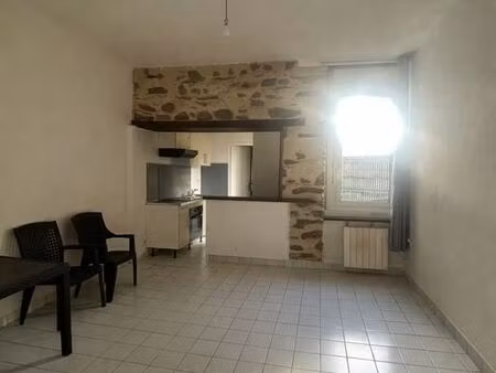 t2 bis 45 hypercentre secteur gare