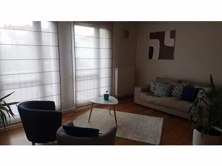 appartement t3 65 m2