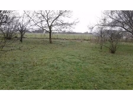 terrain 820 m² portets