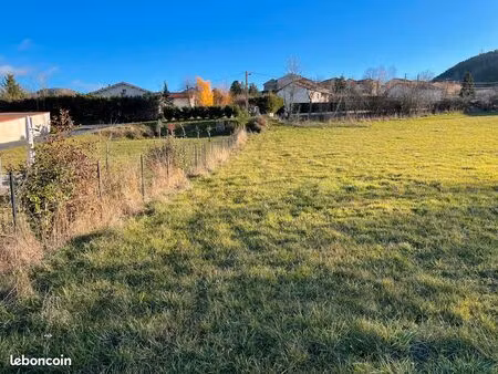 parcelle de terrain à bâtir à lantriac