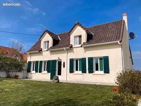 maison à vendre 210.72m² 8 pièces