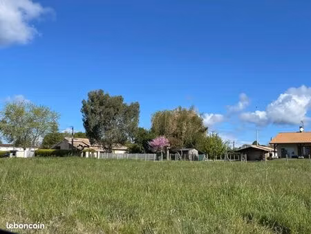 terrain 550 m² blaye