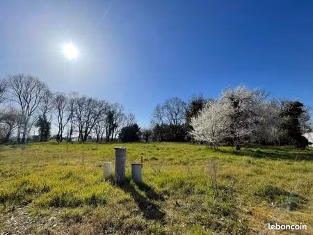 terrain 550 m² prignac et marcamps