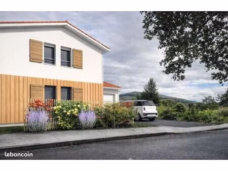 maison 4 pièces 95 m²