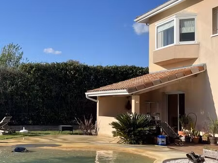 maison 6 pièces 130 m2