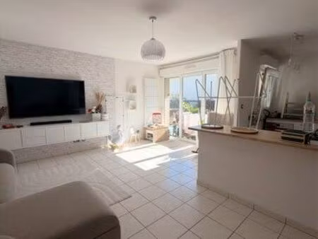 appartement proche toute commodité