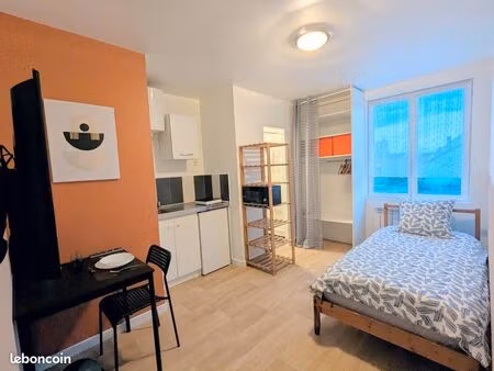 studio meublé 12m2