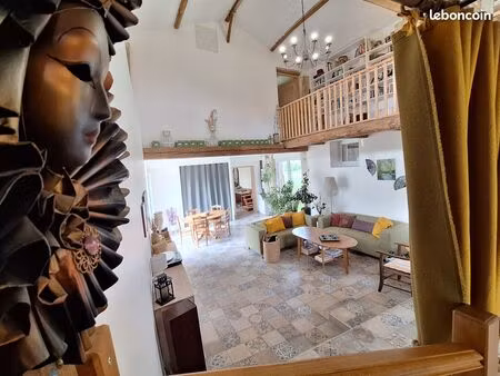 ancien corps de ferme proche bordeaux