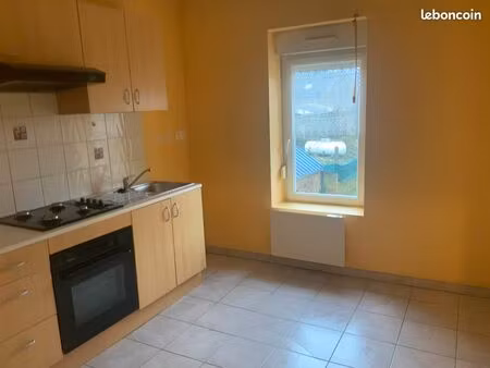 t2 à 4 km de villaines la juhel