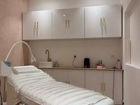 à céder – institut de beauté clé en main – emplacement stratégique – fort potentiel