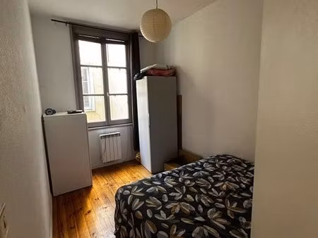 apparemment 2 pièces