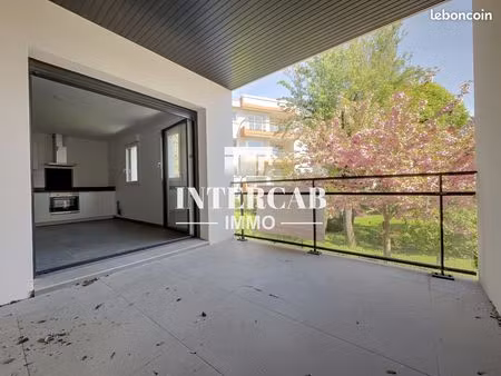 appartement 3 pièces 69 m²