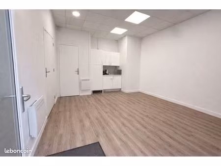 local commercial à vendre – 30 m² – boissy-saint-léger centre-ville – 120 000
