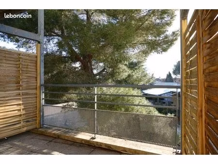 studio 1 pièce 18 m²