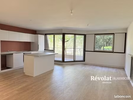 appartement 4 pièces 82 m²